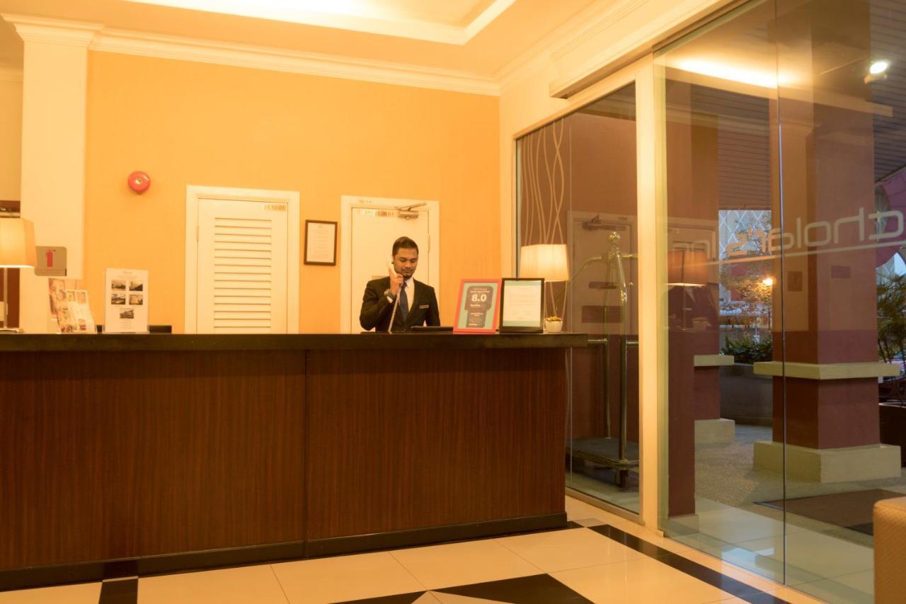 The Regency Scholar'S Inn Куала Лумпур Екстериор снимка